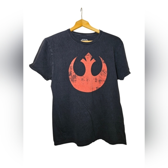 Used, Medium Mens Star Wars Tee with Red Emblem on Black Tee, Signs Of Wear - Picture 3 of 7